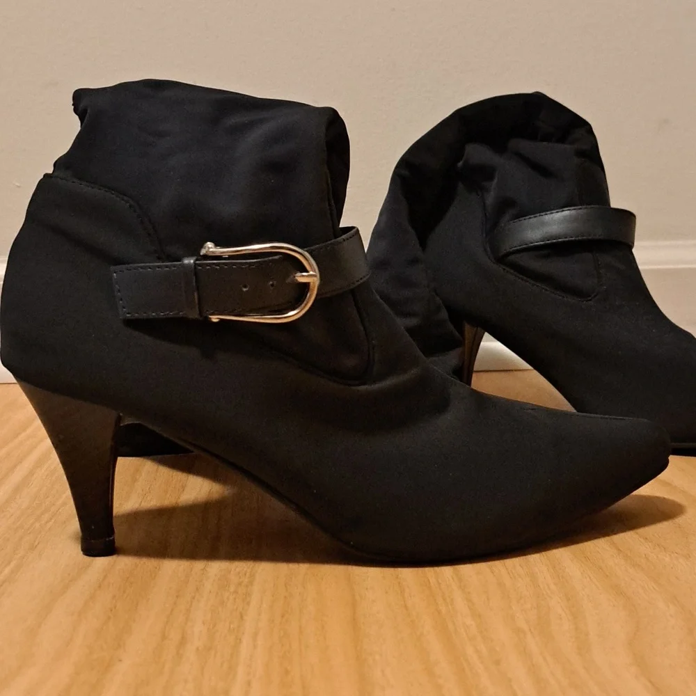 Navy blue boots - Picture 5 of 8